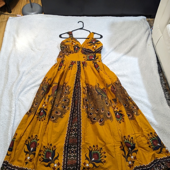 Robe décolletée - Picture 6 of 9